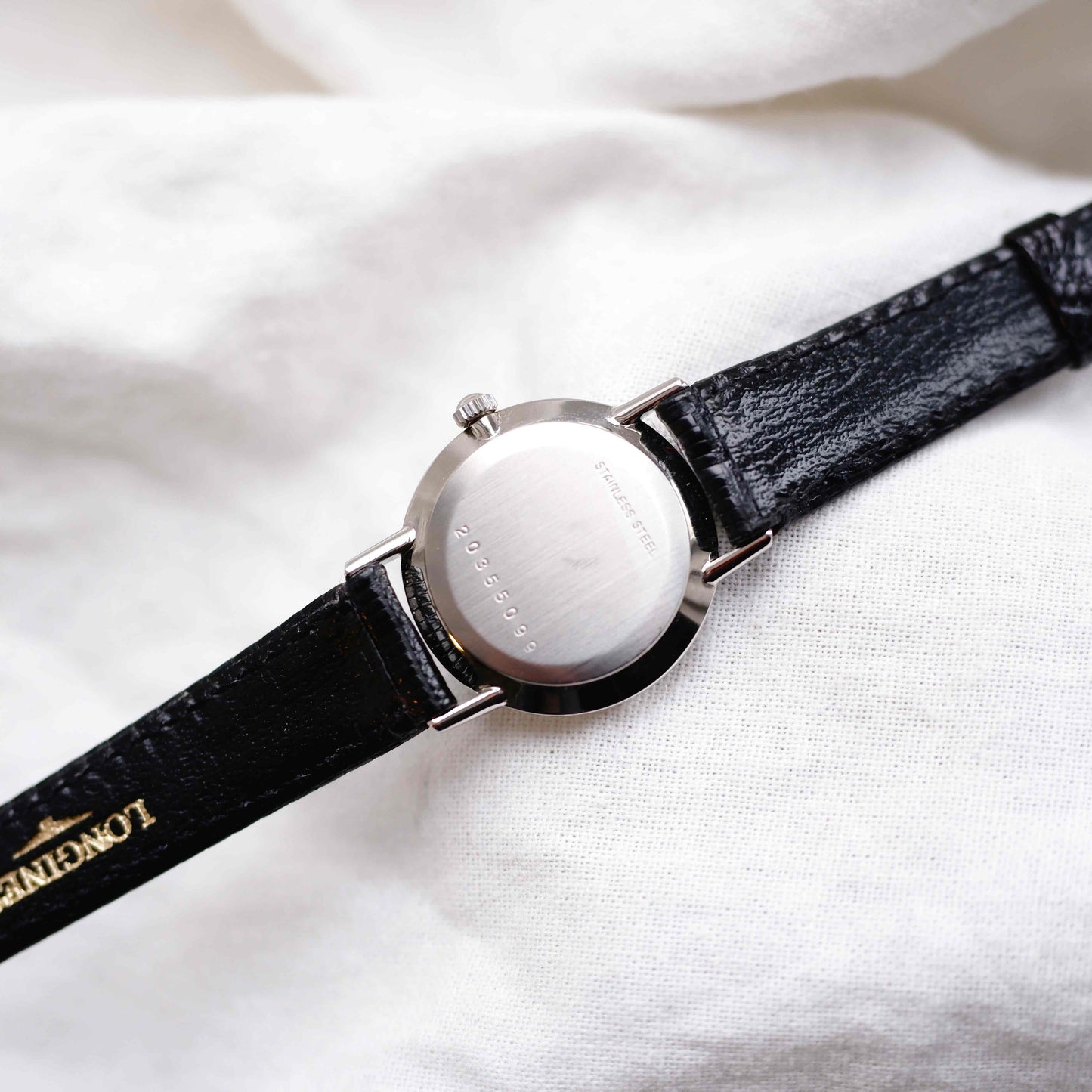 Longines Vintage Watch: Ladies 80s Minimal White Dial - NOS