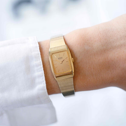 Seiko Cocktail Watch: Vintage 80s Ladies Golden Dainty with Champagne Dial