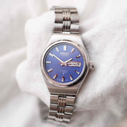 Seiko Vintage Watch: Ladies Automatic 80s Night Blue Dial