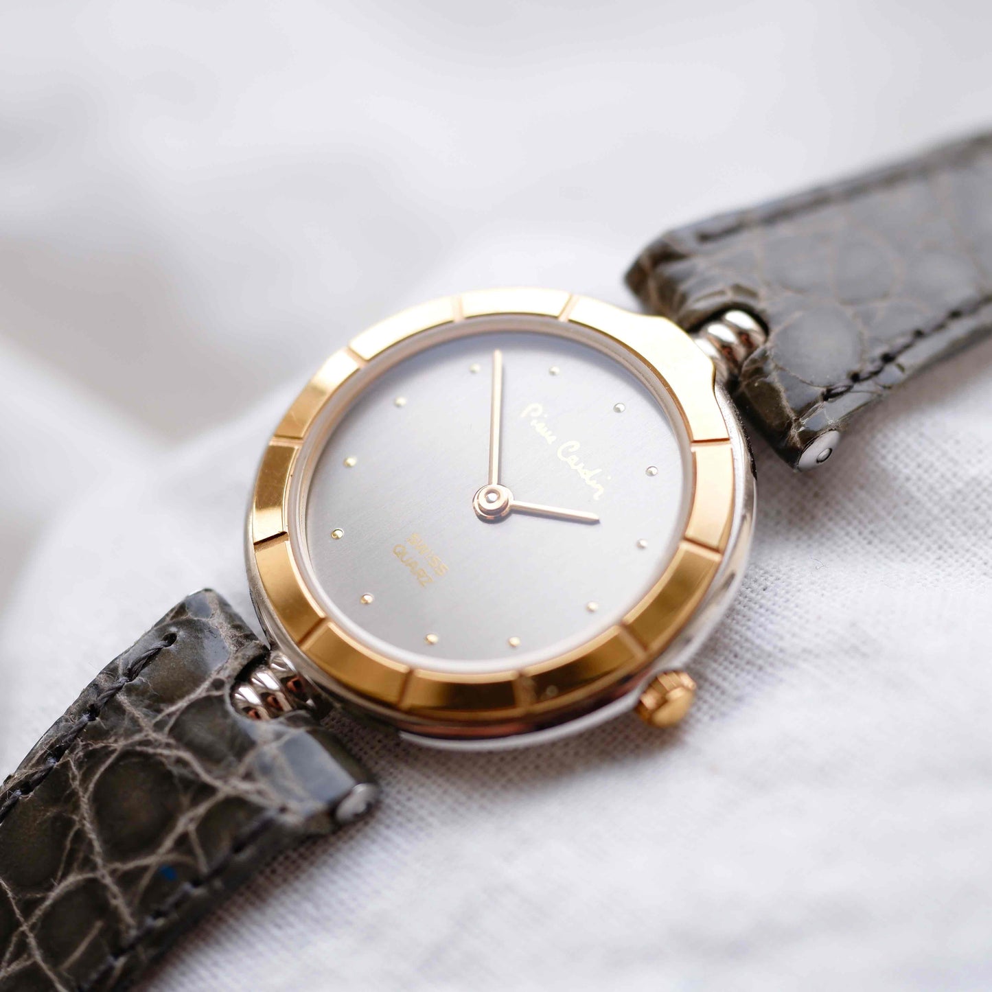 Pierre Cardin Vintage Watch: Two-Tone Ladies Golden Watch 80s Gray Dial - NOS