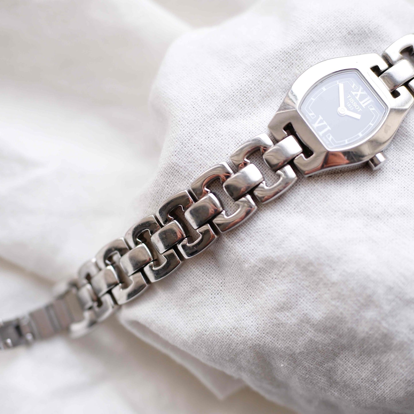 Tissot Vintage Watch: Ladies 90s Tank Style Stella Black Dial