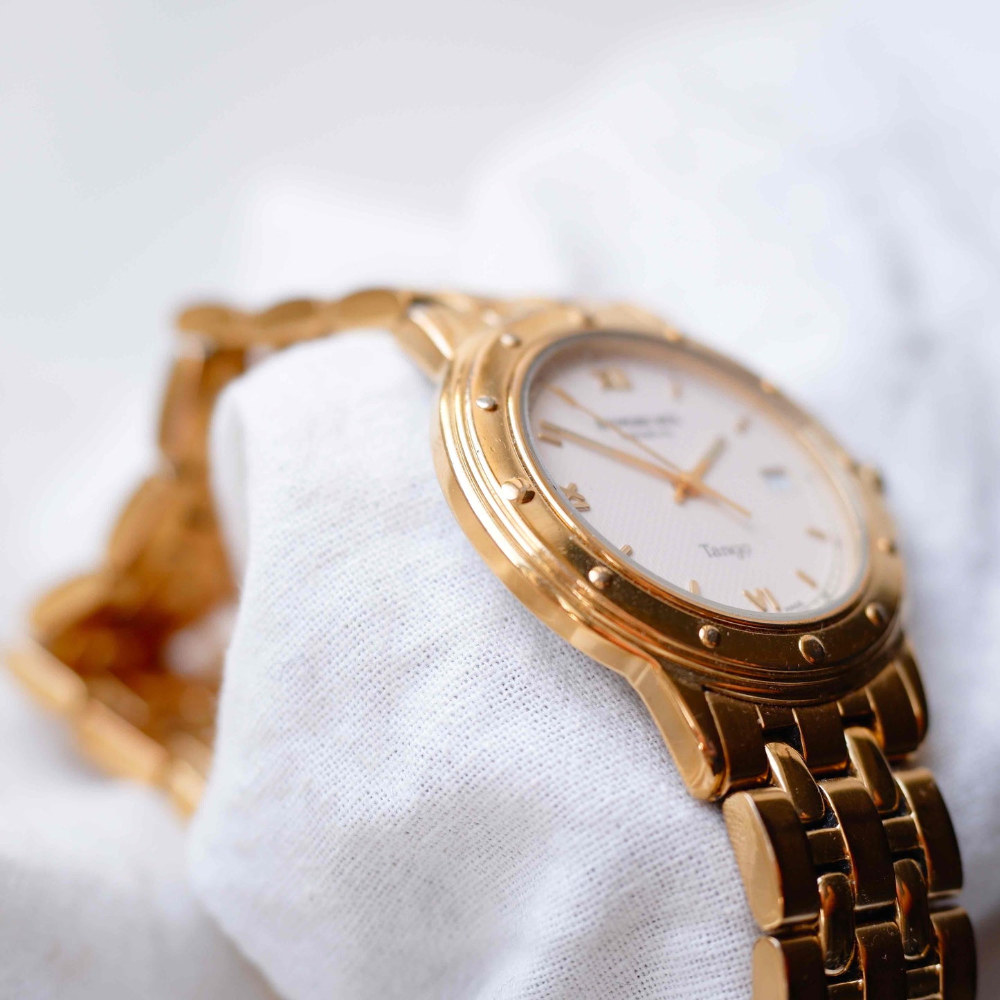 Raymond Weil Tango: Vintage Ladies 90s Watch White-Rose Dial