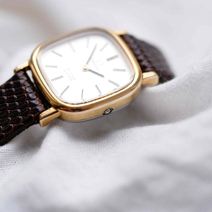 Omega De Ville: Vintage Ladies Watch 70s Golden Cushion Case