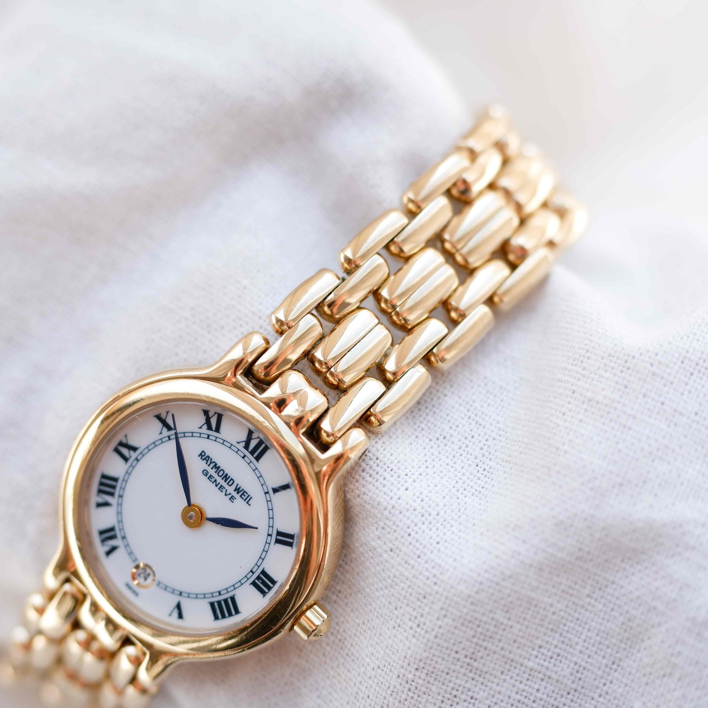 Raymond Weil Cocktail: Vintage Ladies 90s Gold with Roman Numerals