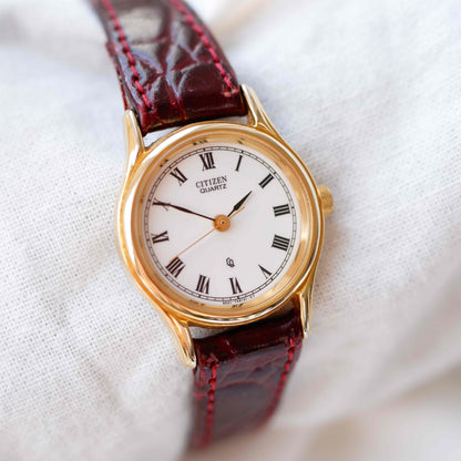 Citizen Cocktail Watch: Vintage Dainty Ladies 90s Golden with White Dial