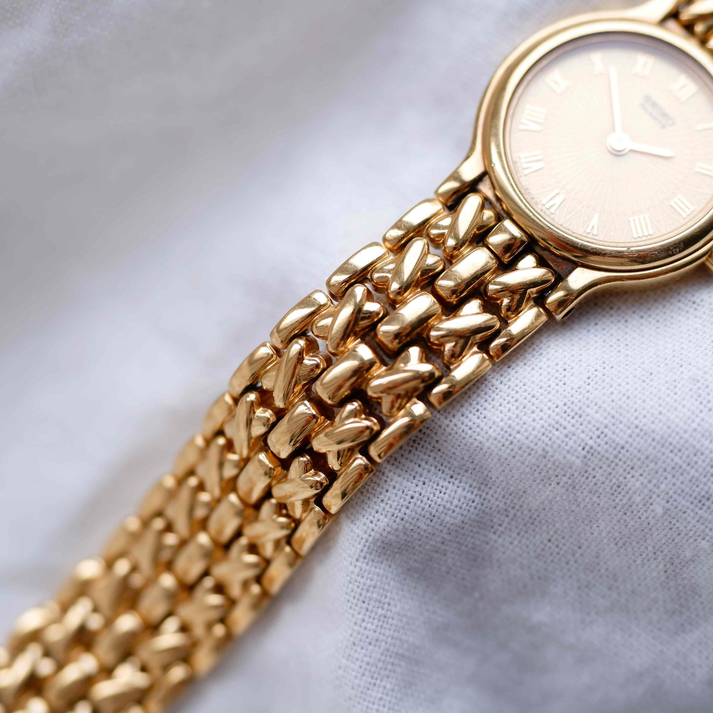 Seiko Cocktail Watch: Ladies Vintage 80s Champagne Guilloche Dial - NOS