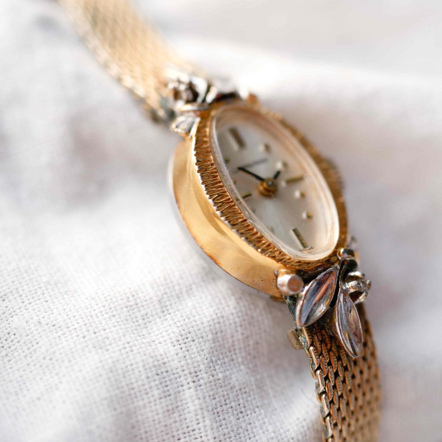 Longines Cocktail Diamond Watch : Ladies 50s Mechanical Gold White Sunburst Dial Full Set