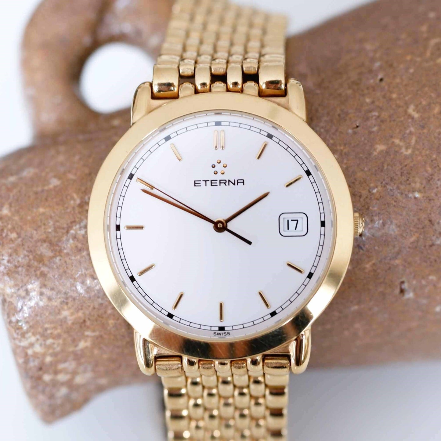 Eterna Vintage Ladies Watch: 90s Golden Iconic with White Dial | Second Front Side