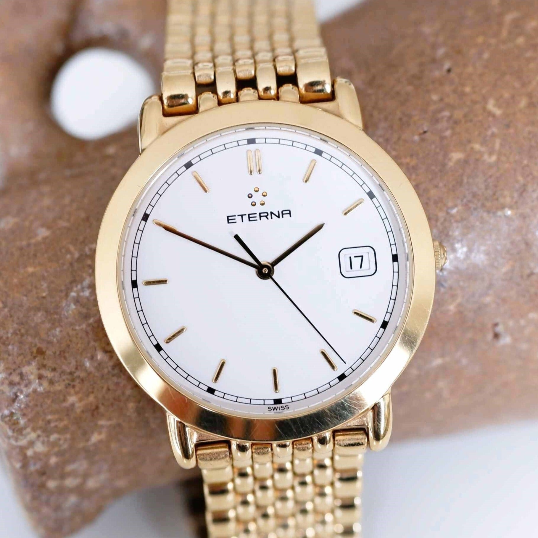 Eterna Vintage Ladies Watch: 90s Golden Iconic with White Dial | First Front Side