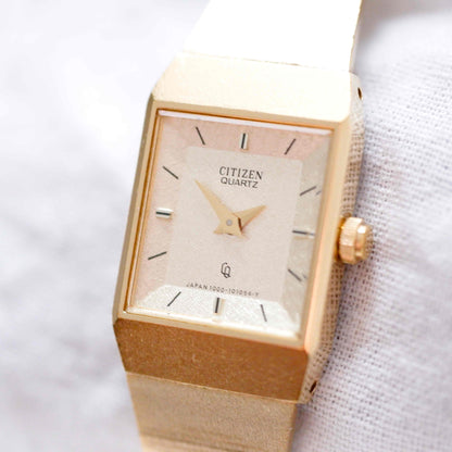 Citizen Cocktail Watch: Vintage Ladies 80s Golden Dainty with Champaign Dial