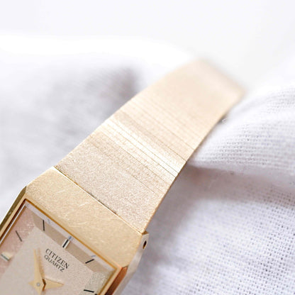 Citizen Cocktail Watch: Vintage Ladies 80s Golden Dainty with Champaign Dial