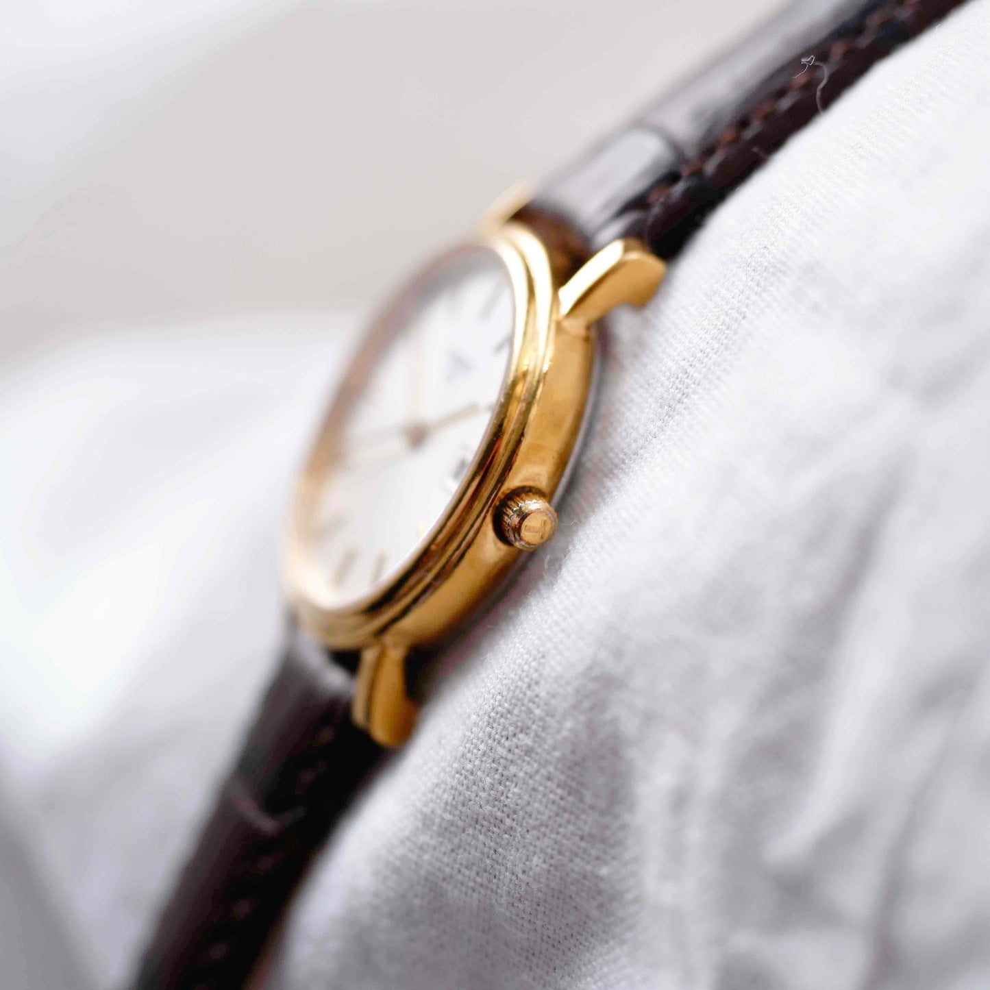 Tissot Vintage Watch: Ladies 90s Golden Iconic Design with White Sunburst Dial