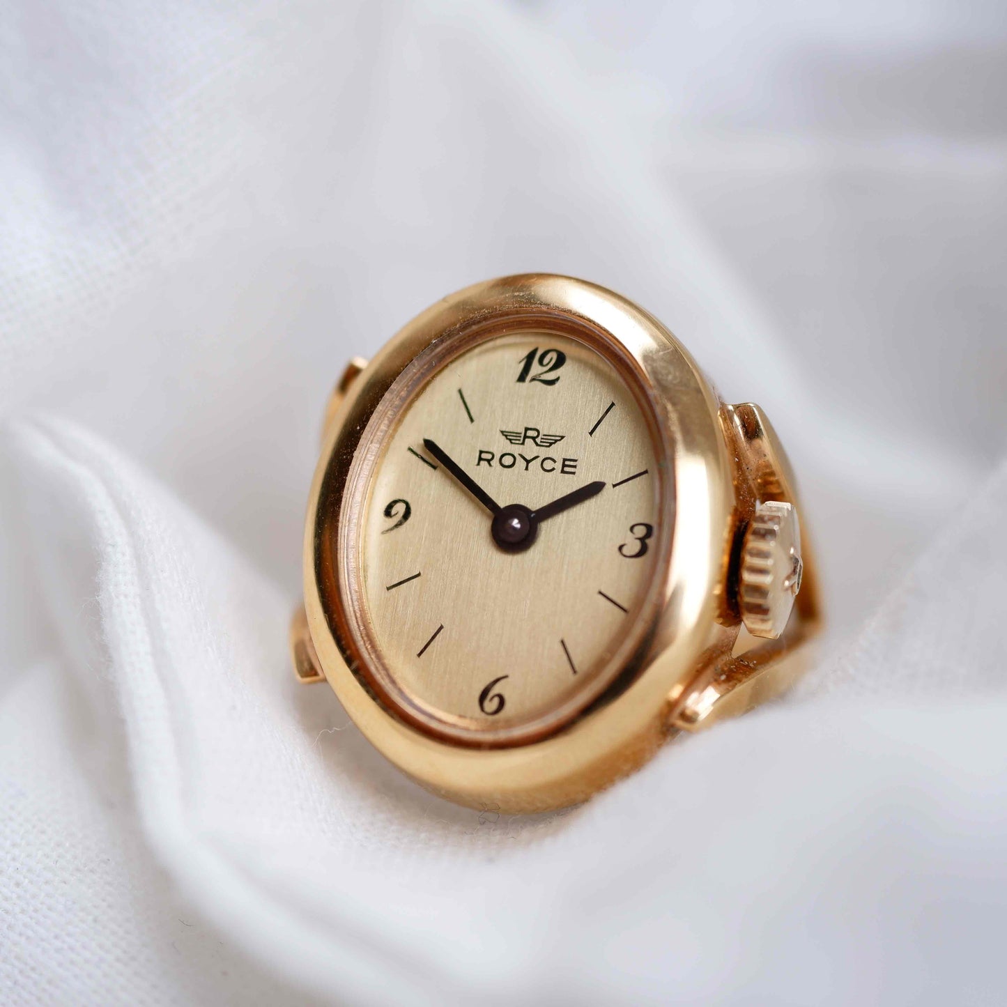 Royce Vintage Watch Ring: 60s Ladies Mechanical Golden