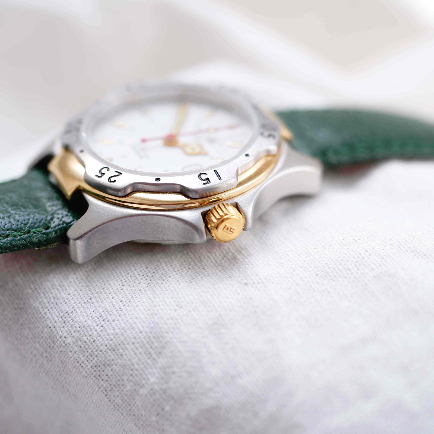 Certina DS Vintage: Ladies Watch 90s Two Tone Classic White Dial NOS