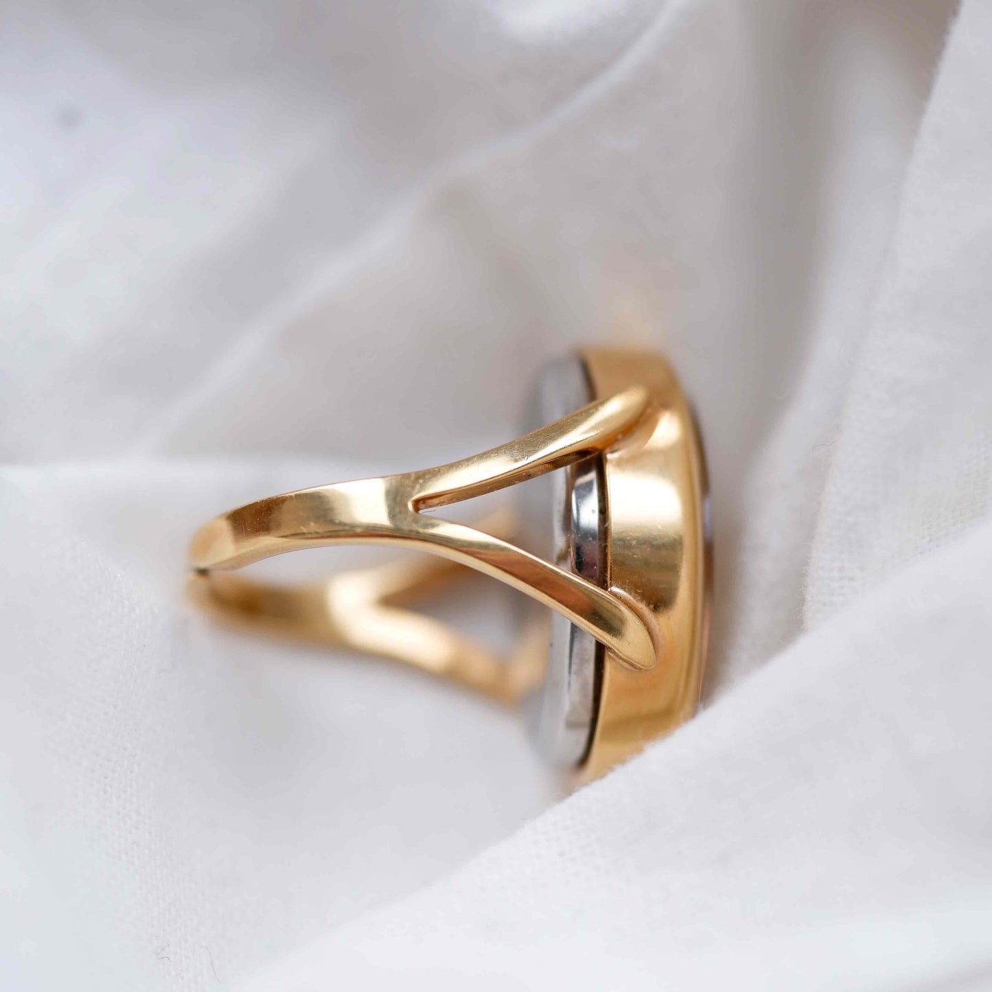 Royce Vintage Watch Ring: 60s Ladies Mechanical Golden