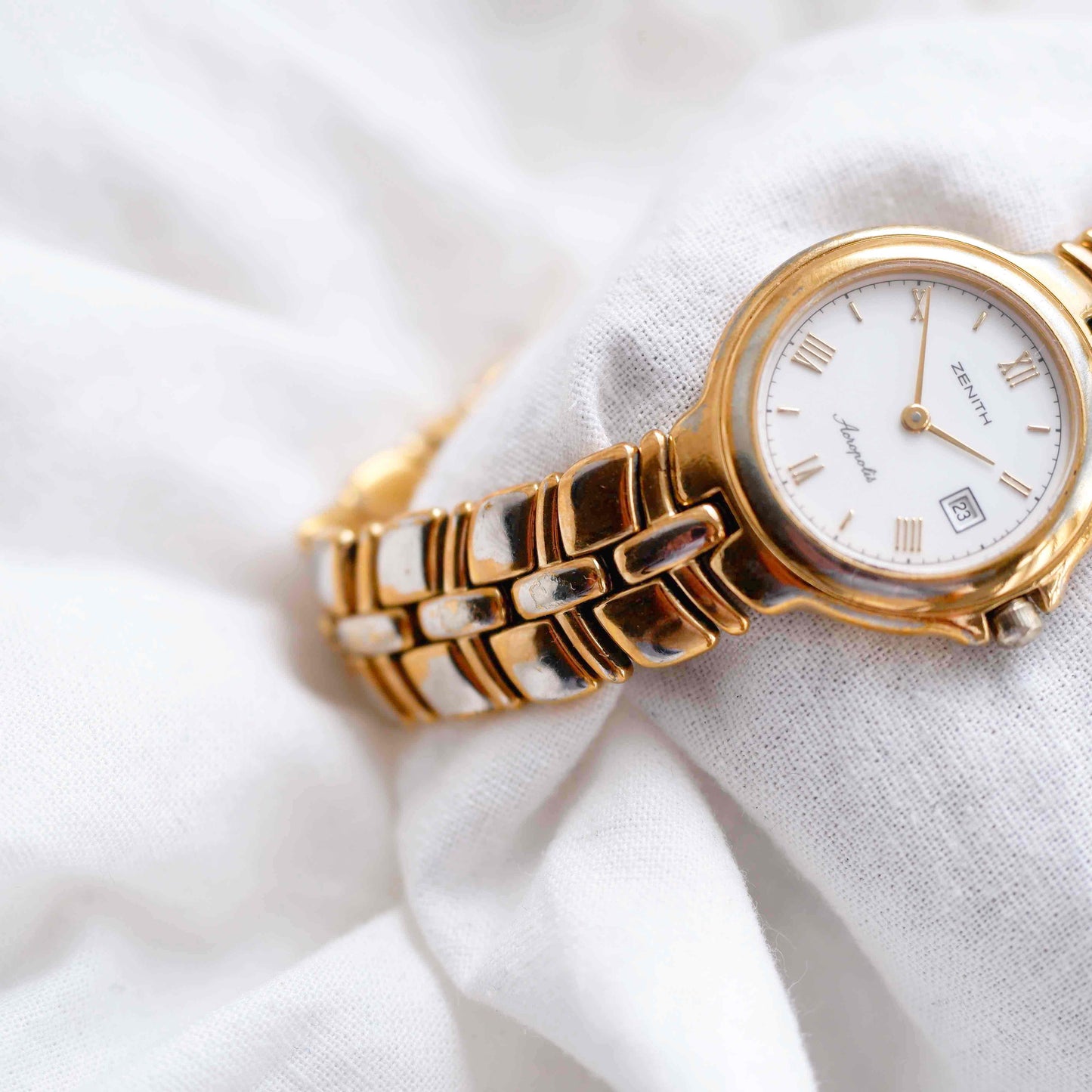 Zenith Vintage Acropolis: Ladies 80s Gold White Dial
