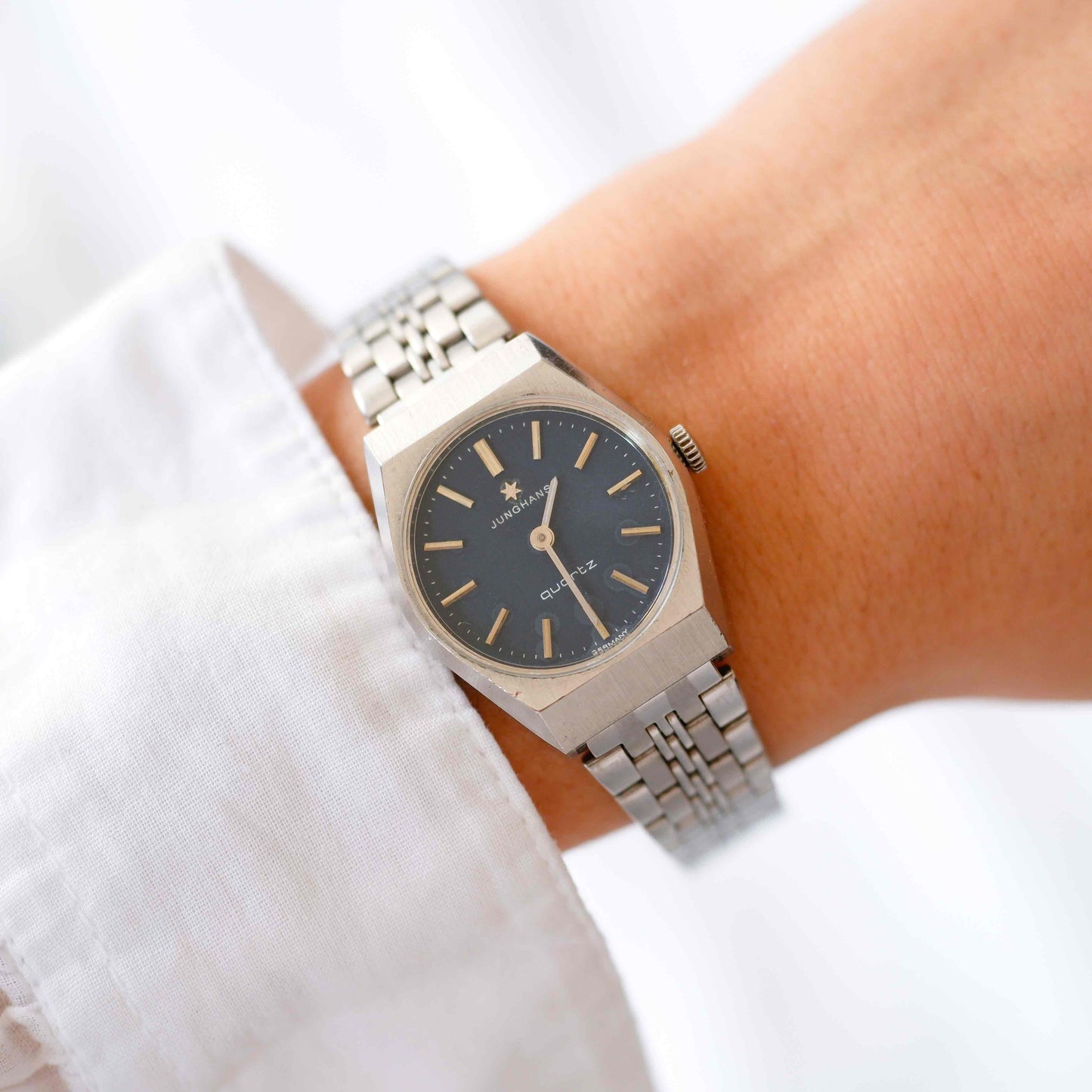 Junghans Vintage Watch: Ladies 70s Silver with Classic Blue Dial