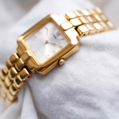Citizen Tank Watch: Vintage Ladies 80s Golden with White Structured Dial