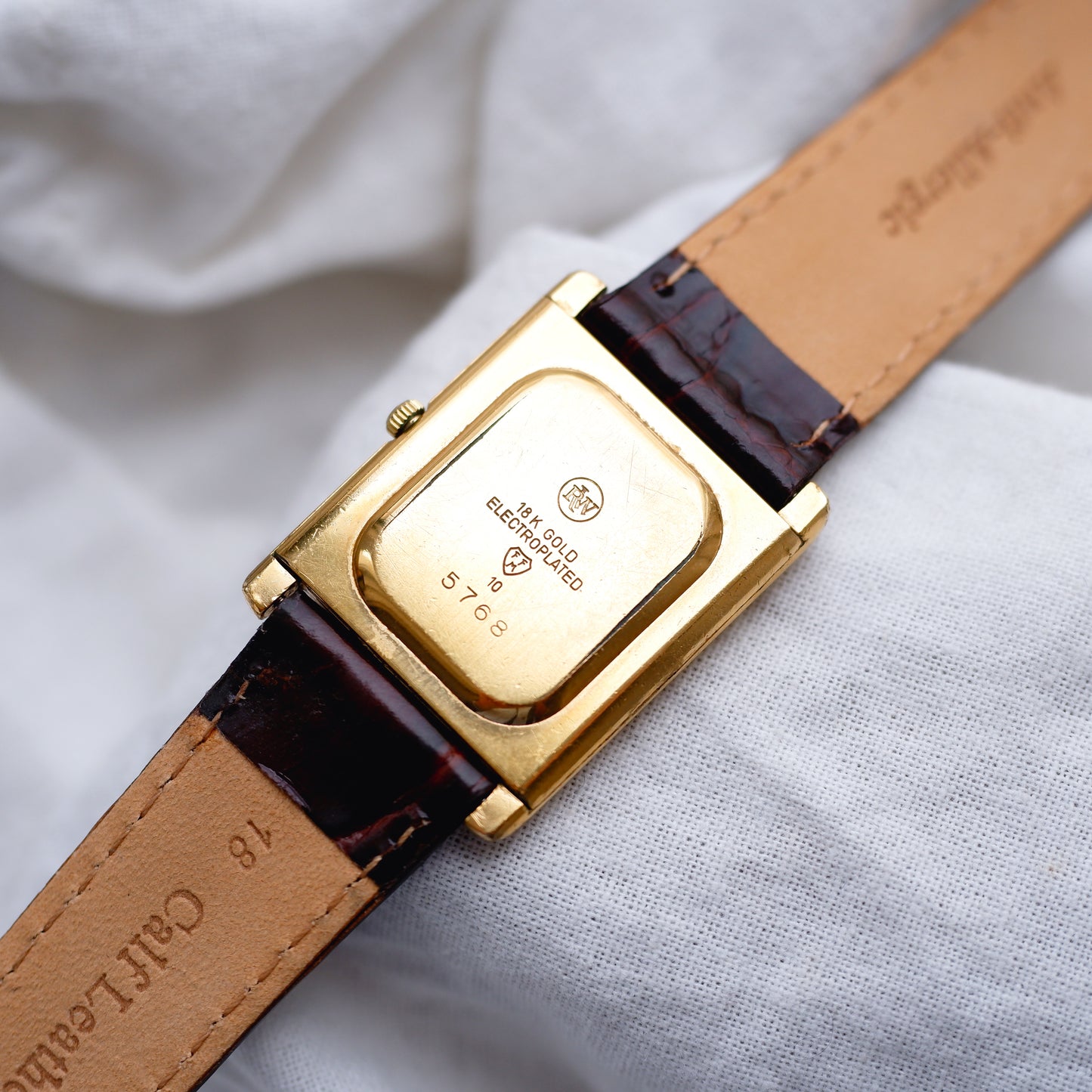 Raymond Weil Tank: Vintage Ladies Watch 90s Golden Rectangular Style Roman Numerals
