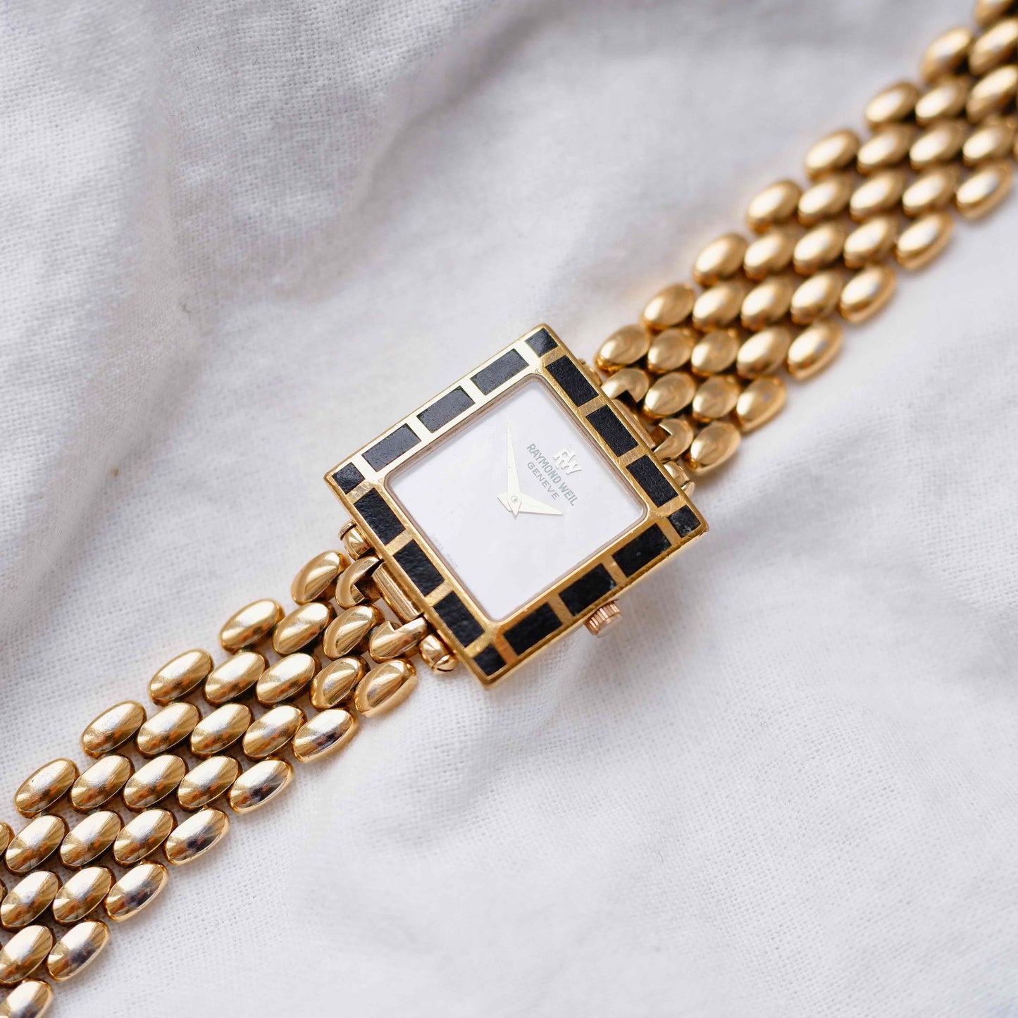Raymond Weil Tank: Vintage Ladies Watch 90s Gold Mother of Pearl Dial