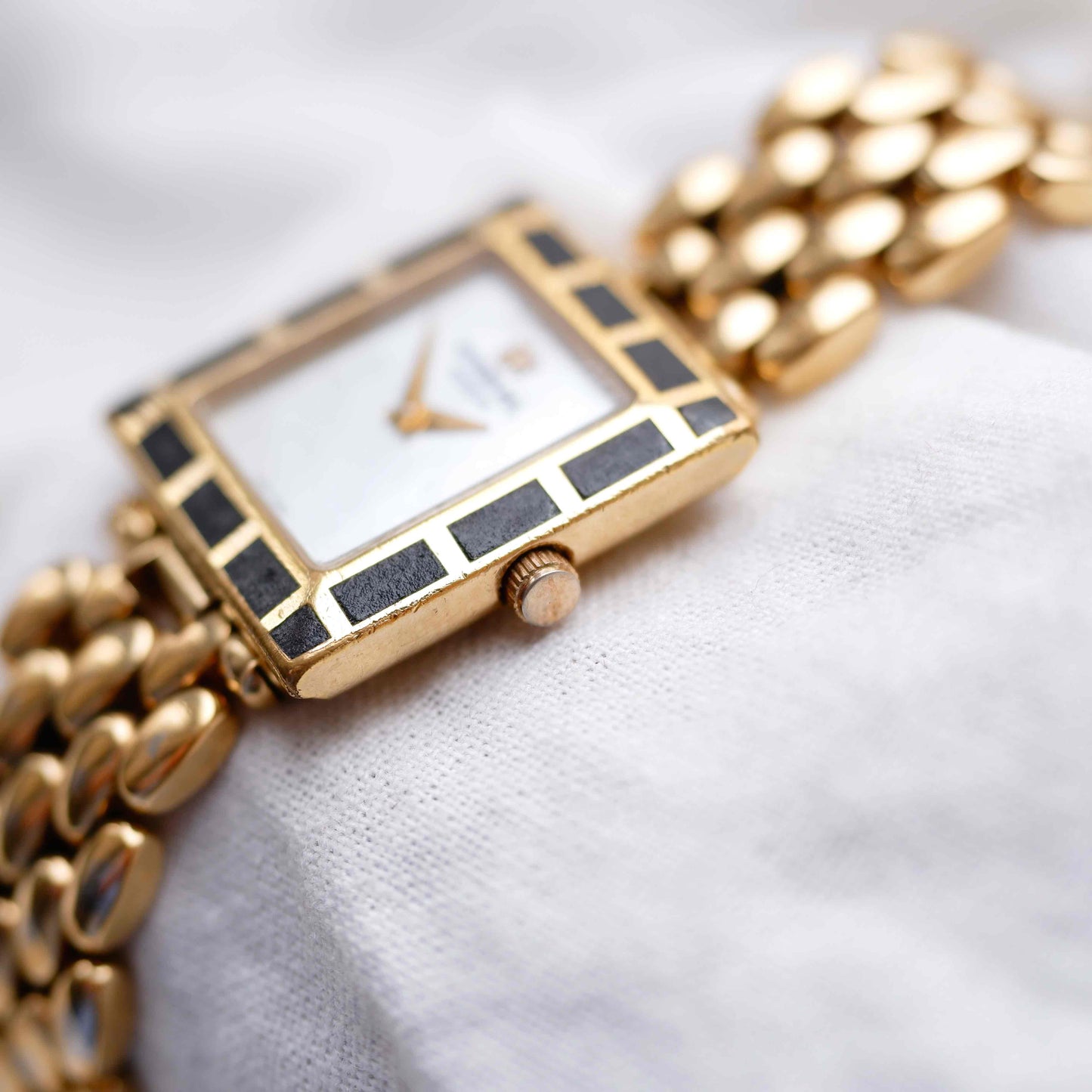 Raymond Weil Tank: Vintage Ladies Watch 90s Gold Mother of Pearl Dial