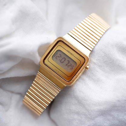 Seiko Digital Watch: Vintage Ladies 80s Golden with Digital Display