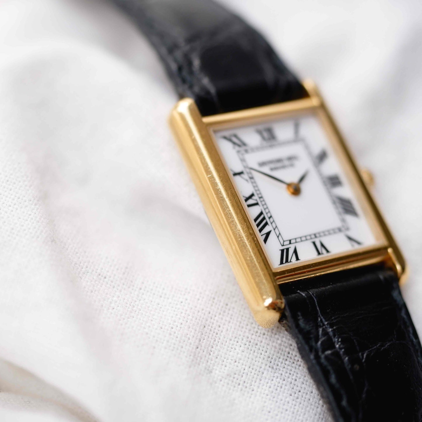 Raymond Weil Tank: Vintage Ladies Watch 90s Golden Rectangular Style Roman Numerals