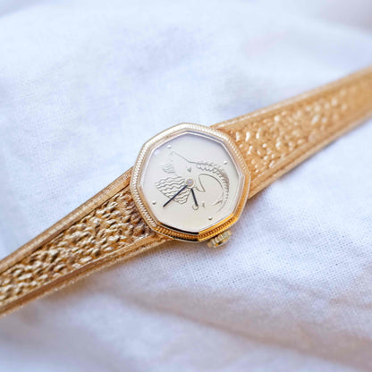 Zodiac Sign Capricorn Watch : Ladies 70s Gold Swiss Made Mechanical White Dial