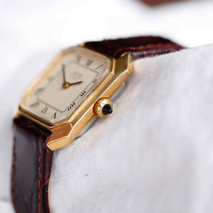 Oriosa Tank Watch: Vintage Ladies 60s Golden Mechanical with Roman Numerals