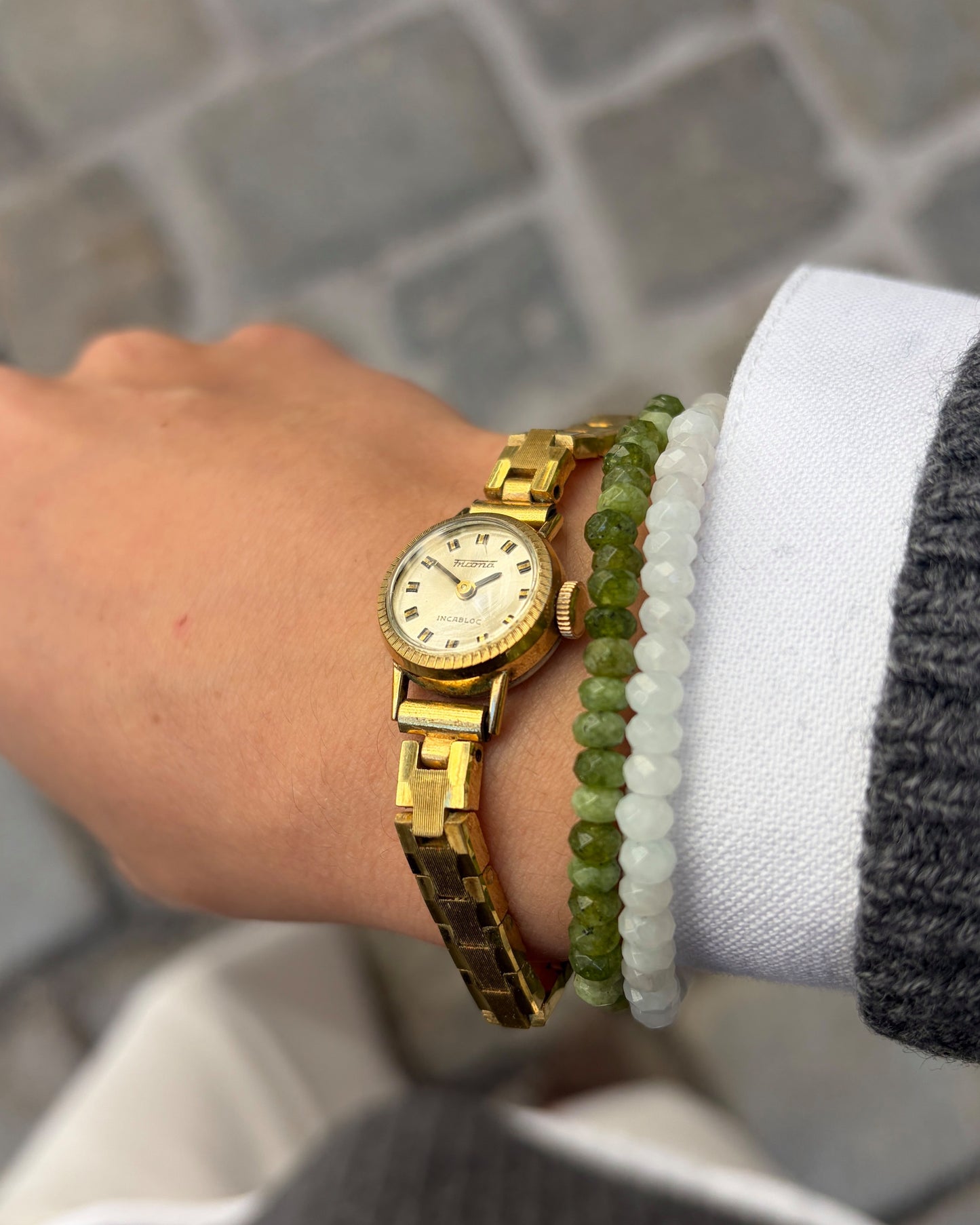 Fricona Cocktail Watch: Ladies Dainty 70s Mechanical Sunburst Dial