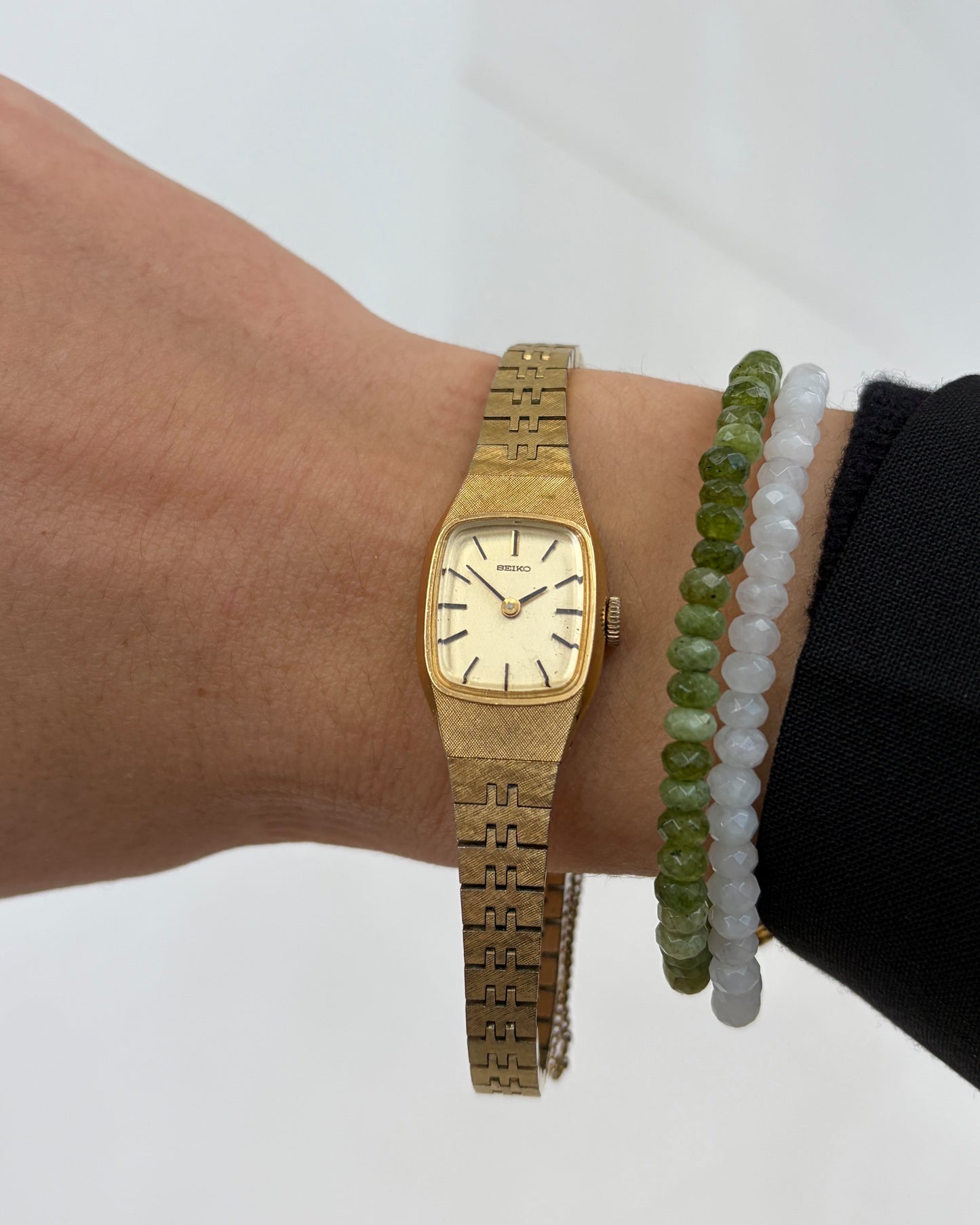 Seiko Cocktail Tank: Ladies Vintage 70s Structured Linen Dial Mechanical