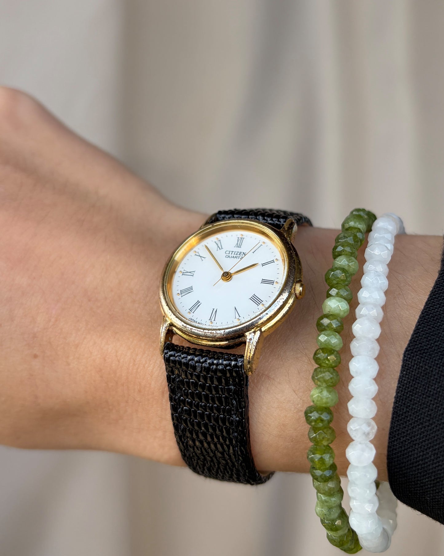 Citizen Ladies Watch: Vintage Dainty 90s Golden Classic Roman Numerals