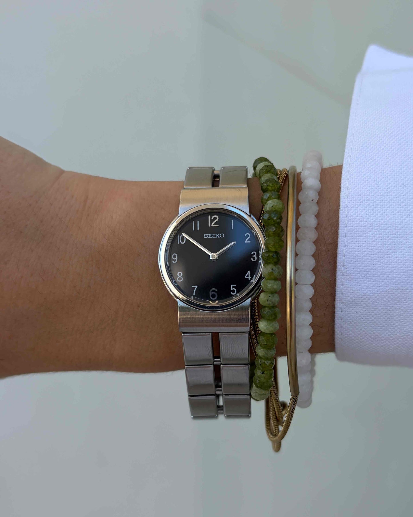 Seiko Vintage Ladies Watch: 90s Silver with Classic Black Arabic Dial with Box