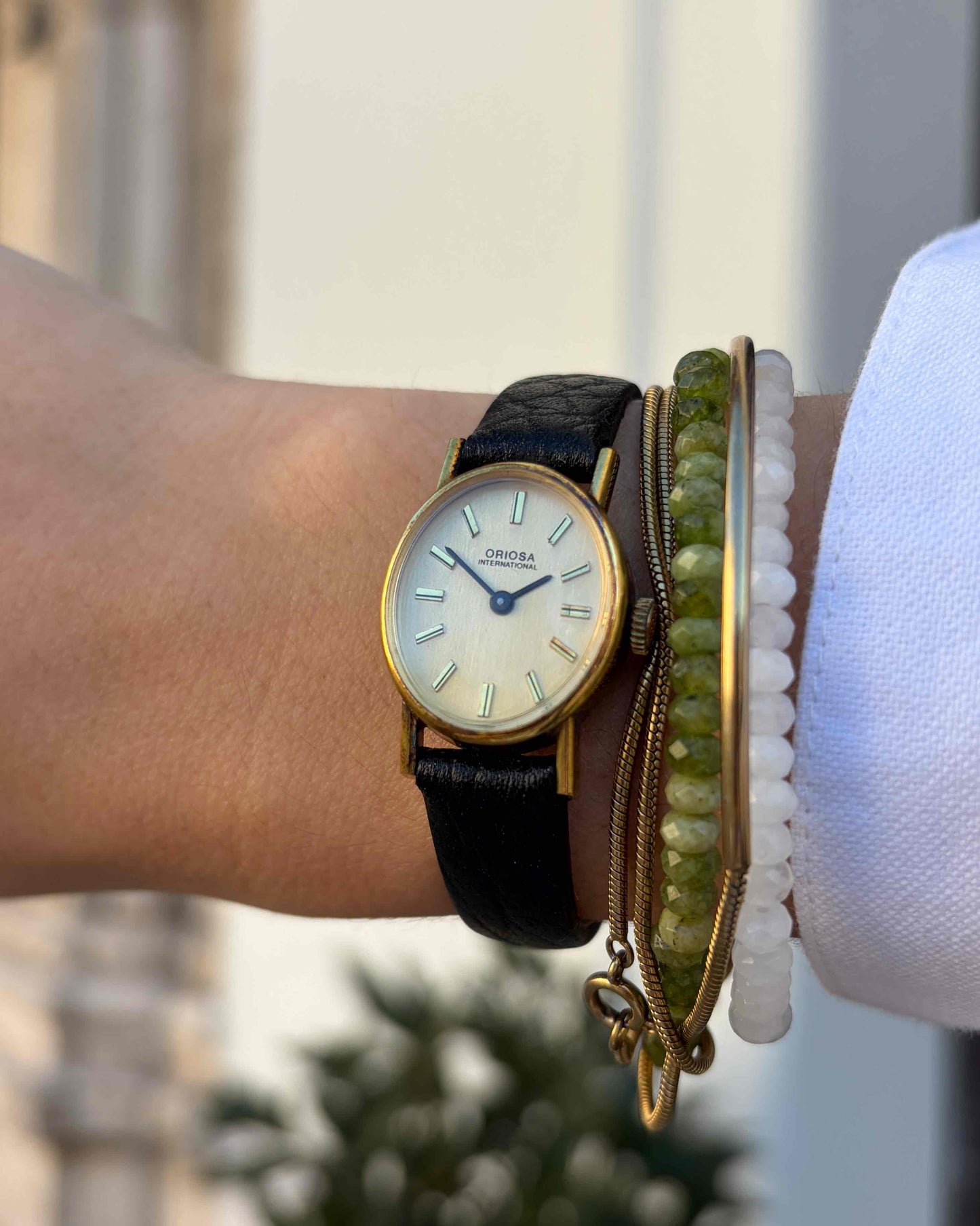 Oriosa Ellipse Watch: Vintage Ladies Cocktail 70s Golden Mechanical