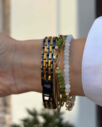 Citizen Tank Watch: Ladies Vintage 90s Black Two-Tone Bracelet