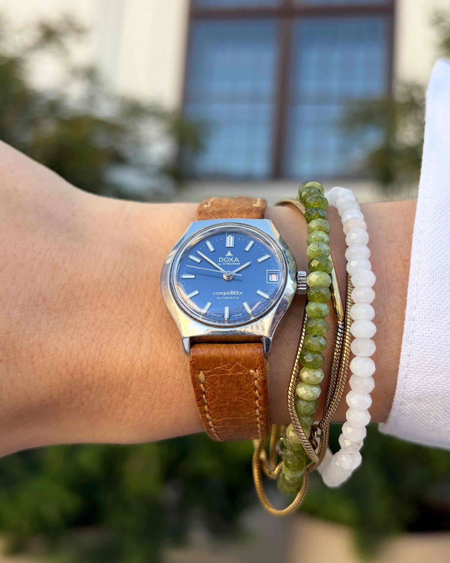 Doxa Ladies Watch: Vintage Mechanical Blue Dial 70s Automatic