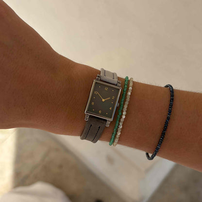 Seiko Tank Watch: Ladies Vintage 90s Black and Gold Structured Dial - NOS