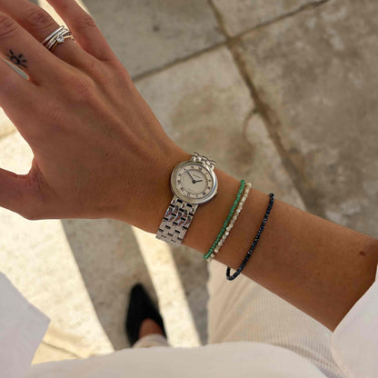 Gucci 546p Watch: Vintage Ladies 90s Silver with Classic Roman Numerals
