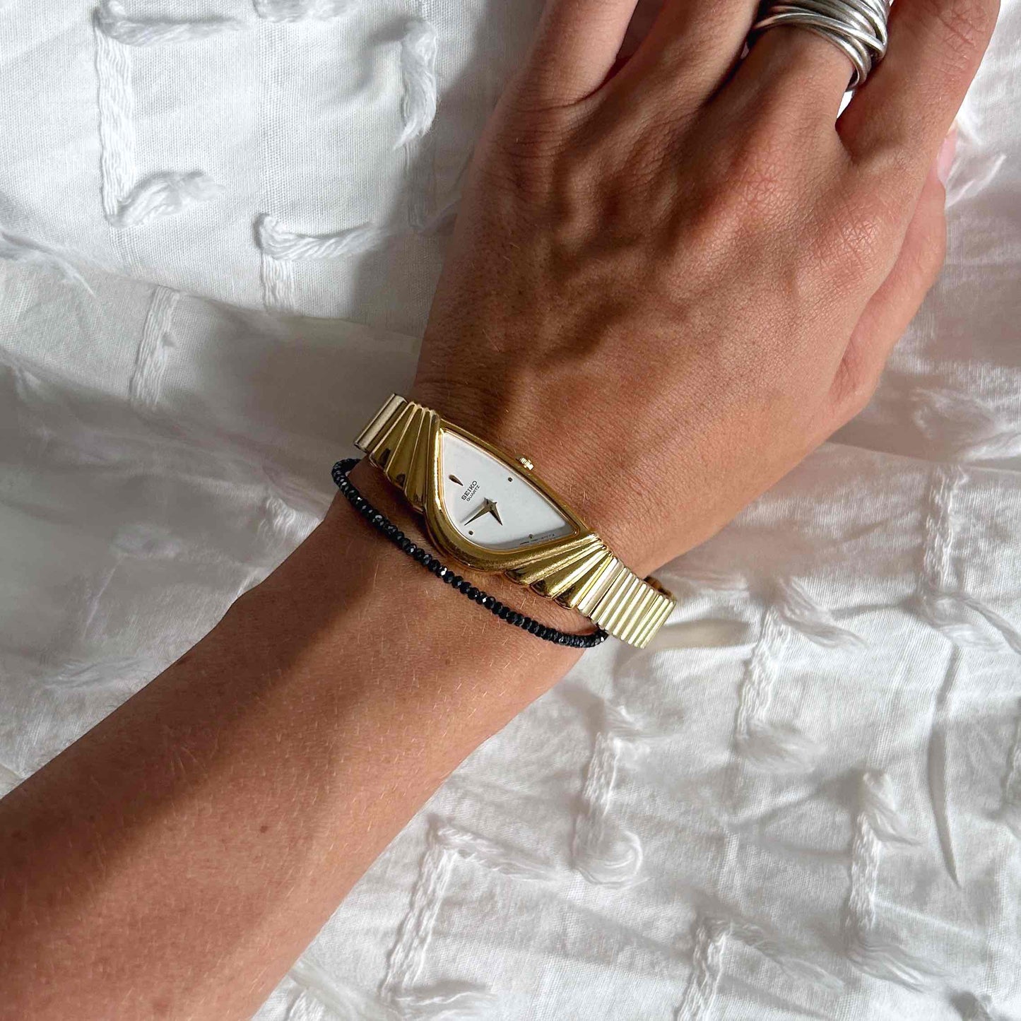 Seiko Half Moon: Vintage Bracelet Watch 90s Ladies Golden Dainty with White Dial