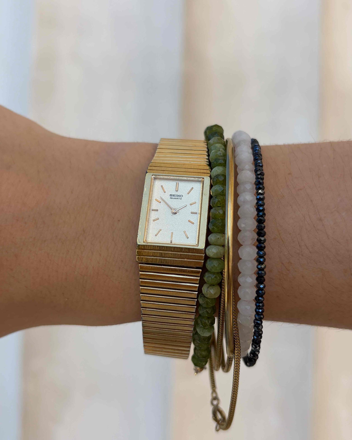 Seiko Cocktail Watch: Vintage Ladies 80s Gold Frozen Champagne Dial