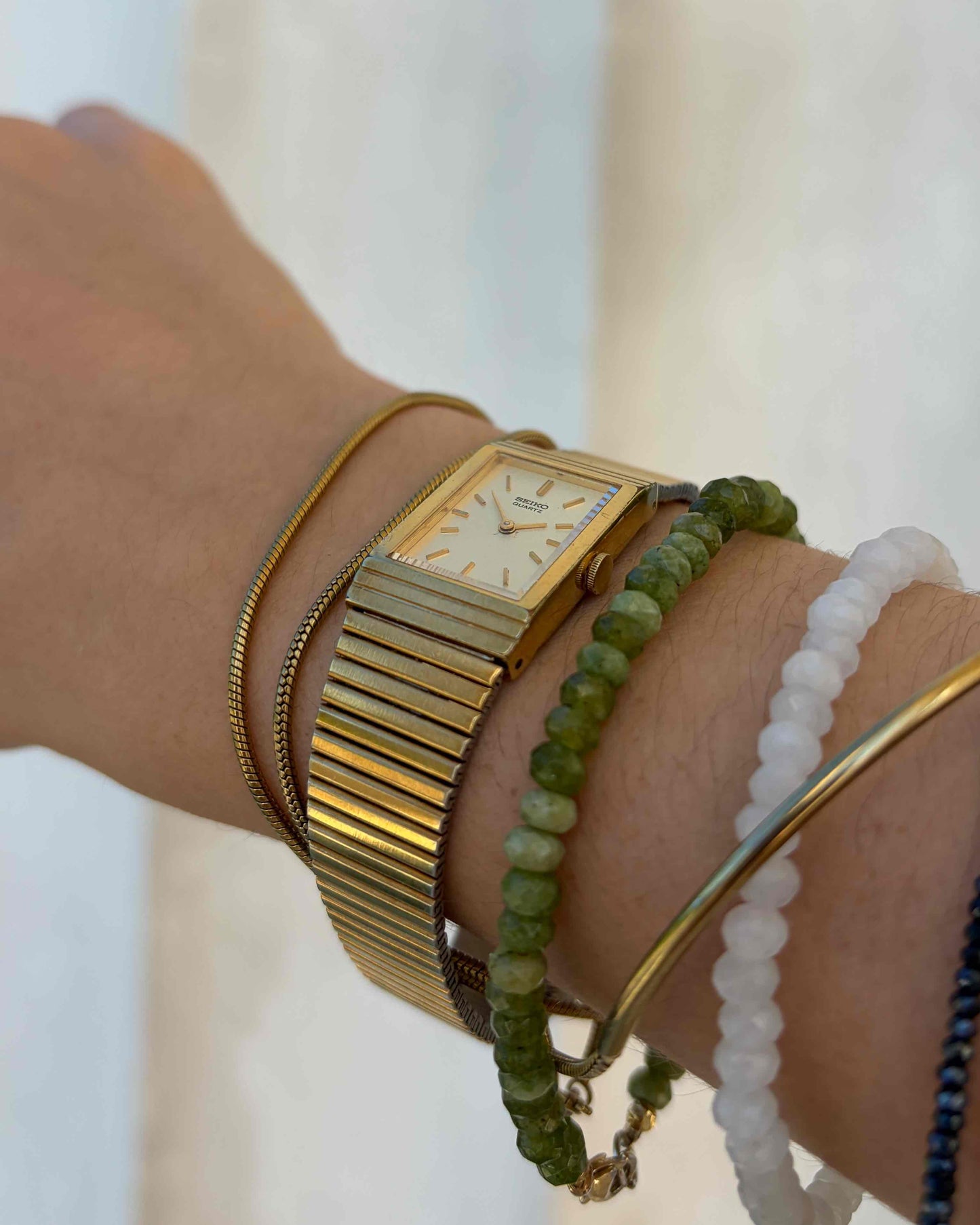Seiko Cocktail Watch: Vintage Ladies 80s Gold Frozen Champagne Dial