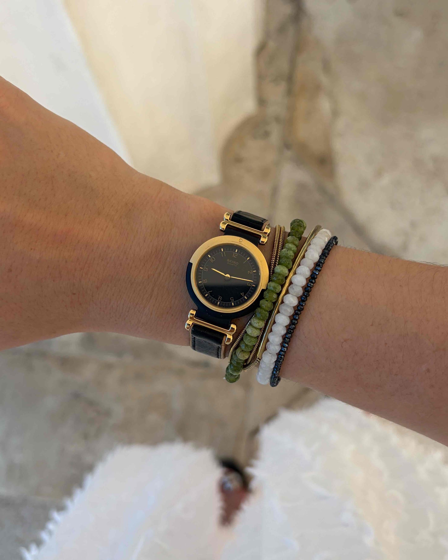 Seiko Dainty Watch: Ladies Vintage 90s Black and Gold Dial - NOS