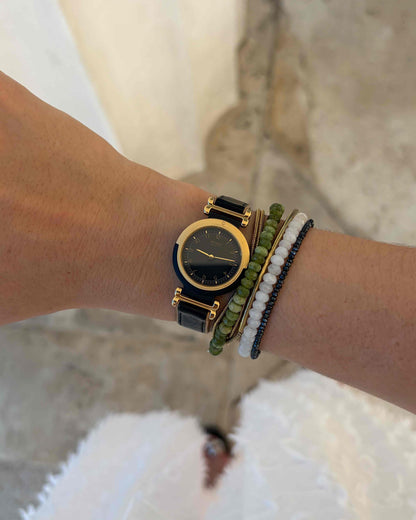 Seiko Dainty Watch: Ladies Vintage 90s Black and Gold Dial - NOS