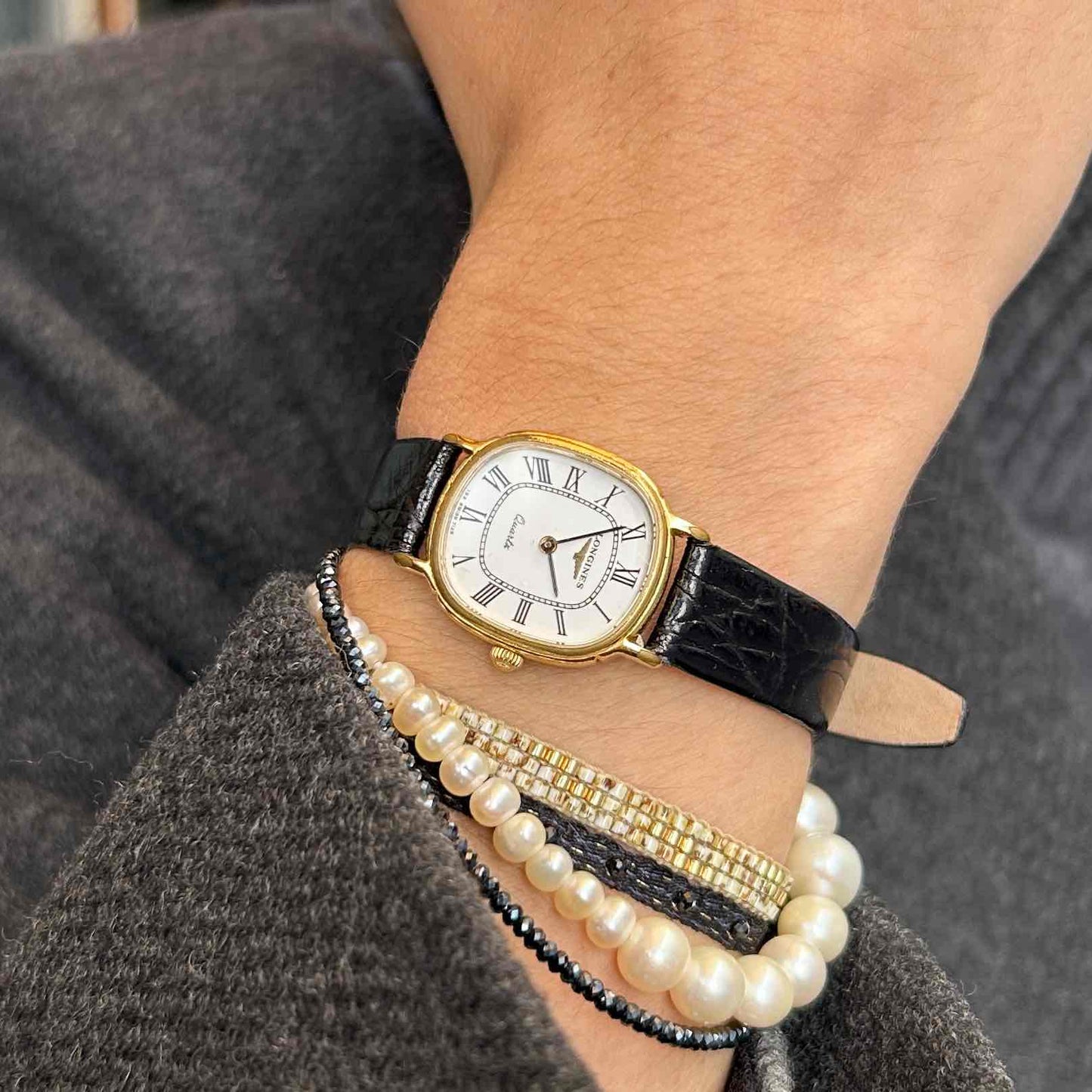 Longines La Grande Classique: Ladies Tank Watch 90s Gold with White Roman Dial