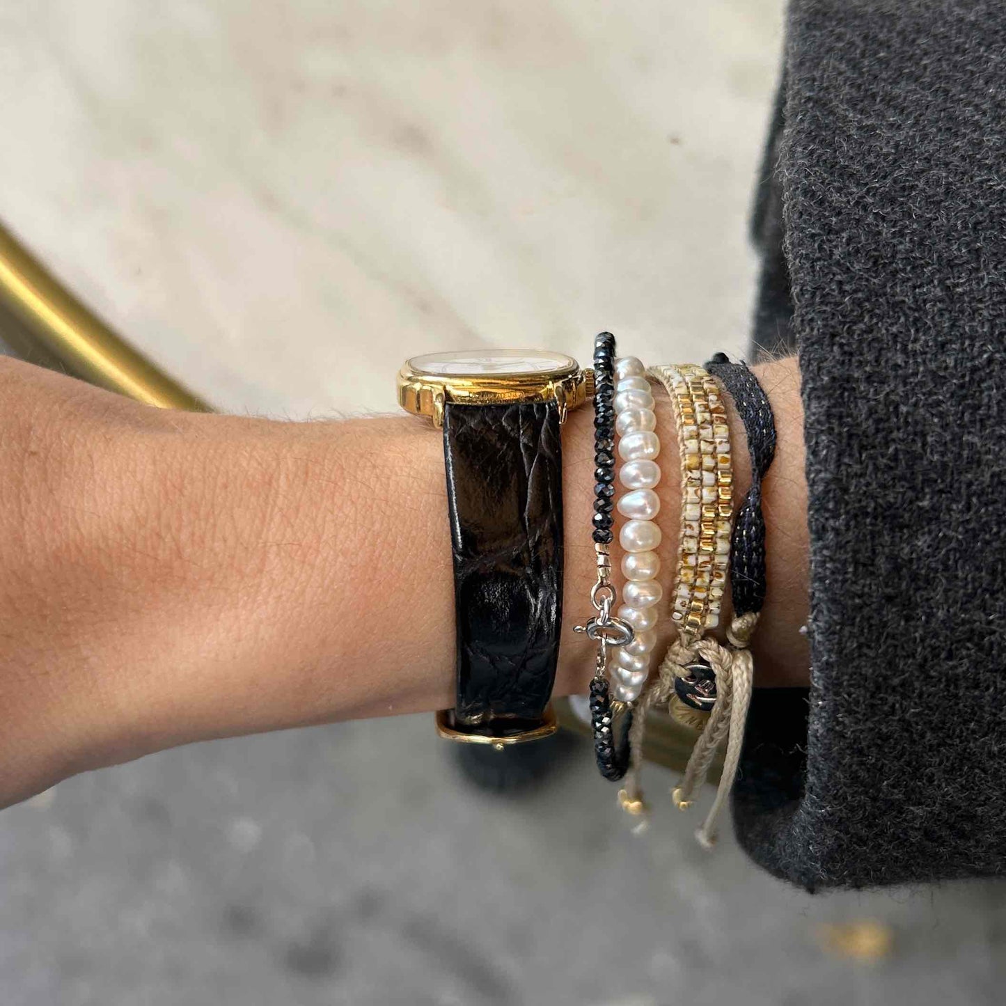 Longines La Grande Classique: Ladies Tank Watch 90s Gold with White Roman Dial