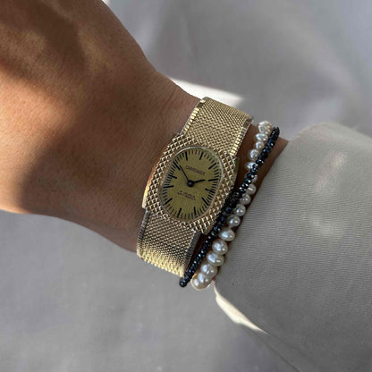 Carronade Cocktail Watch: Vintage Ladies 60s Golden Mechanical with diamond-textured Bezel