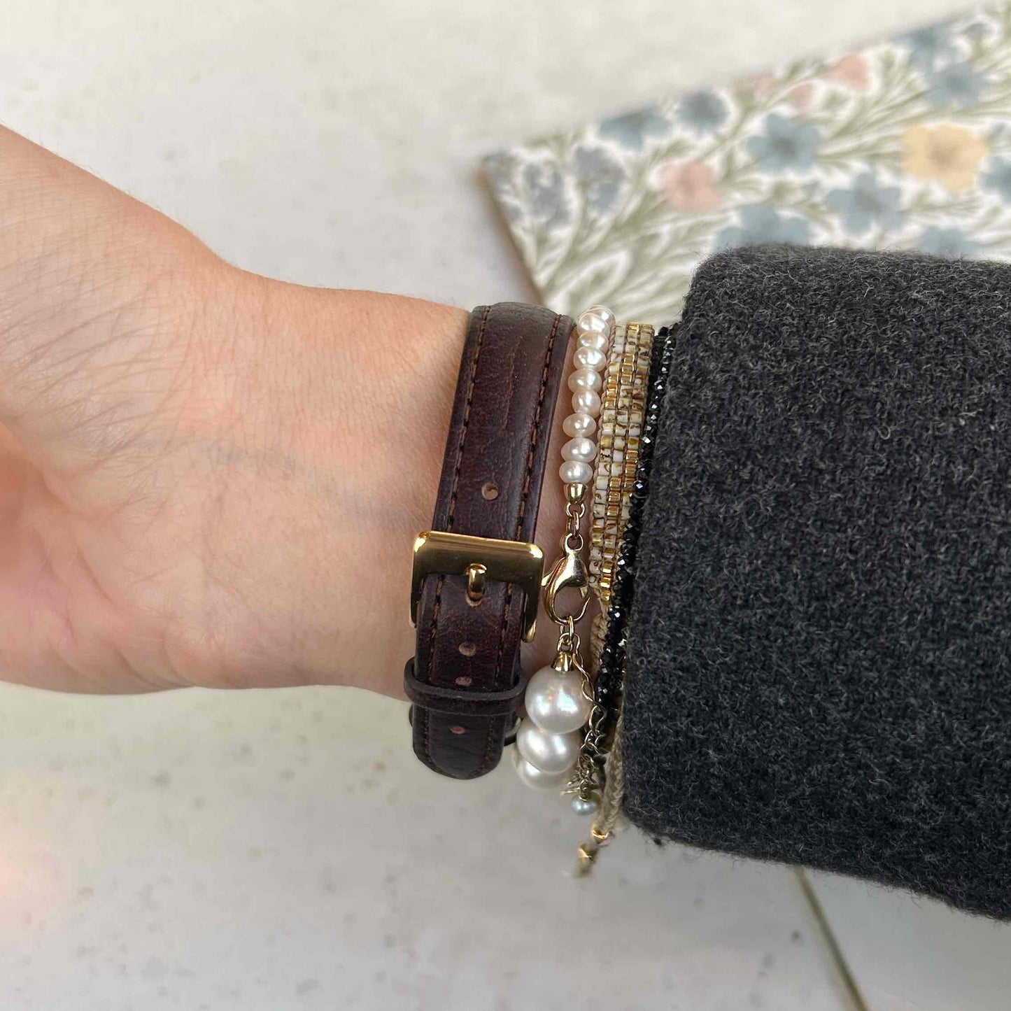 Raymond Weil Ronde: Vintage Ultra Slim 80s Golden with Roman Numerals