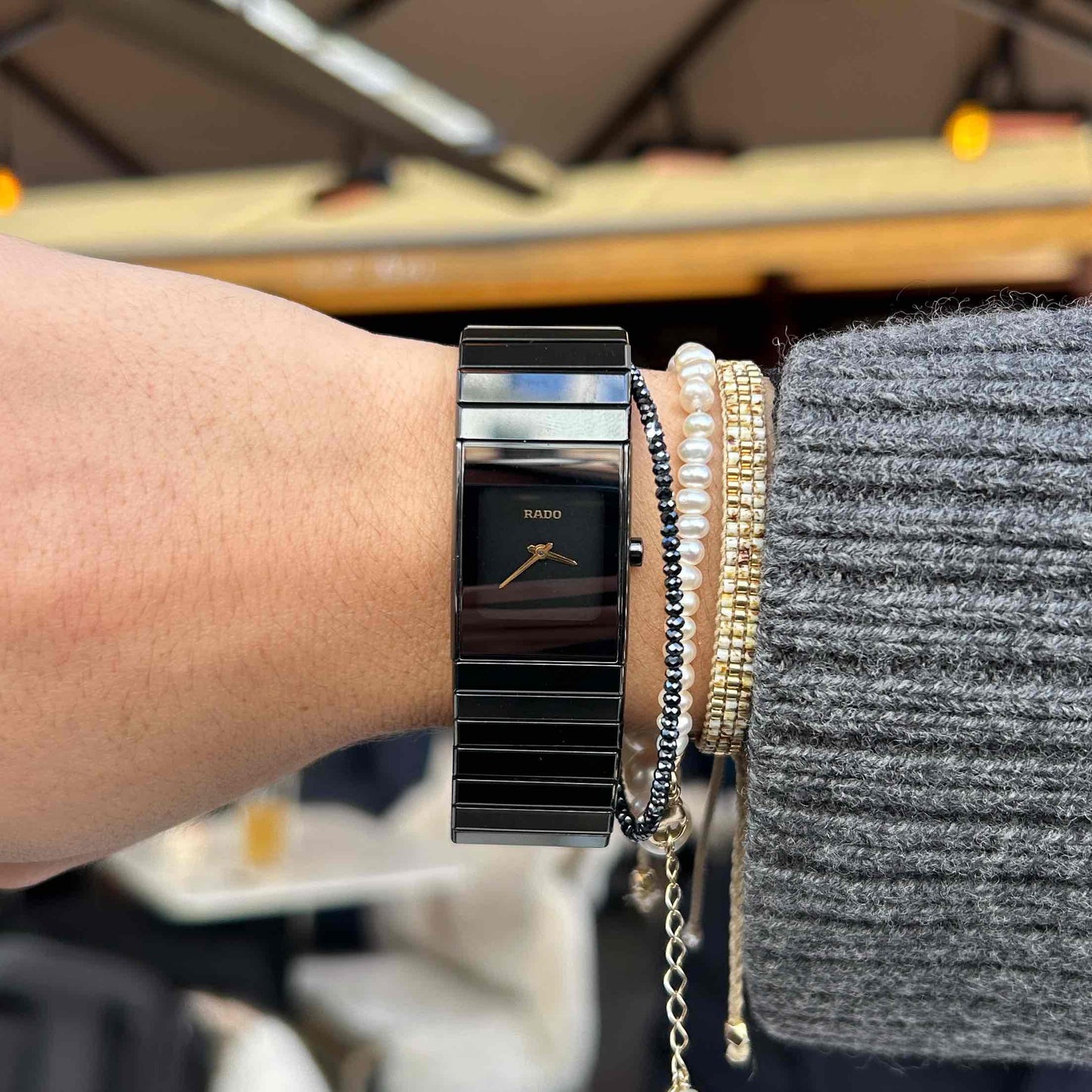 Rado Diastar Ceramic: Vintage Ladies 00s with Golden Hands