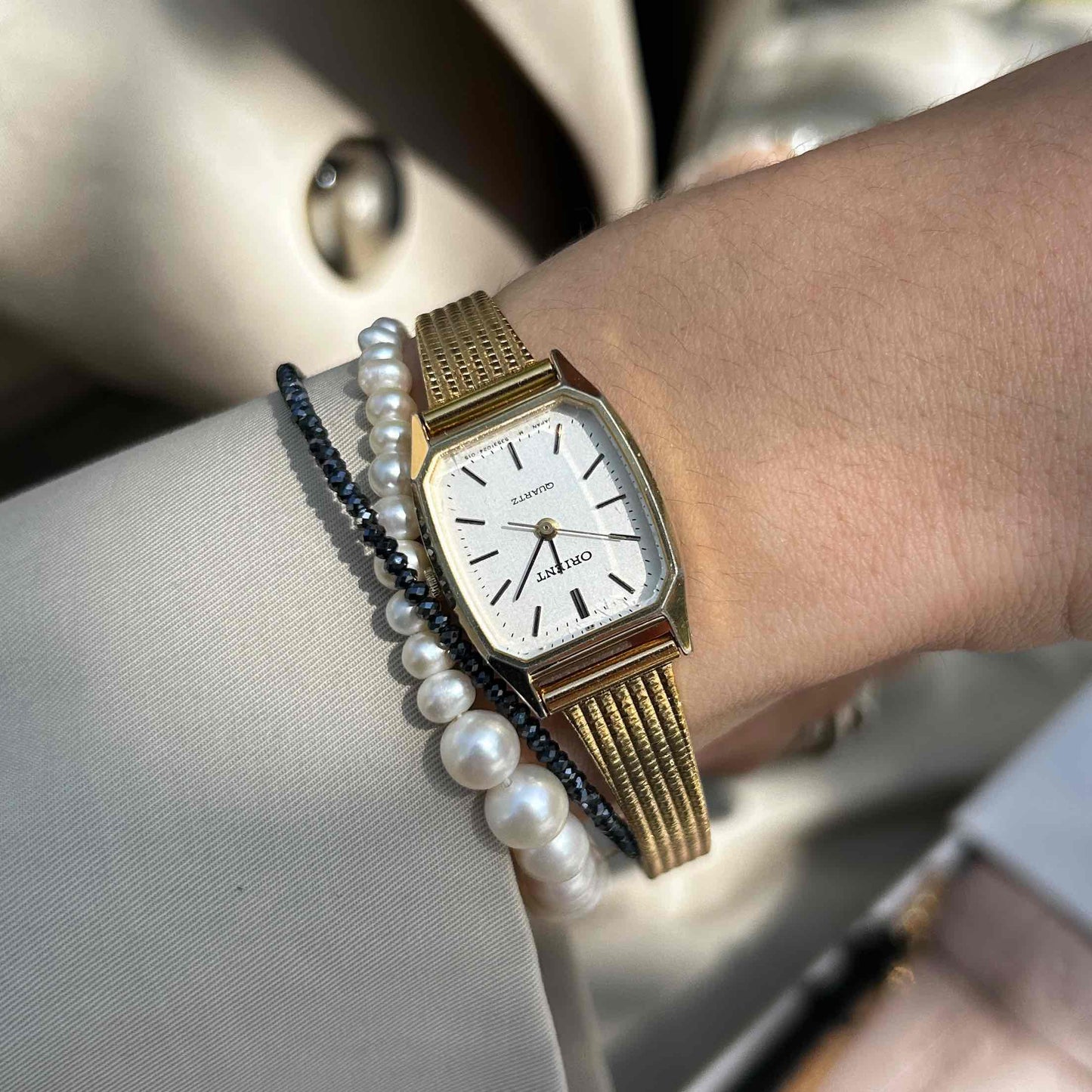 Orient Vintage Watch: 80s Cocktail Ladies Golden Rectangular Style