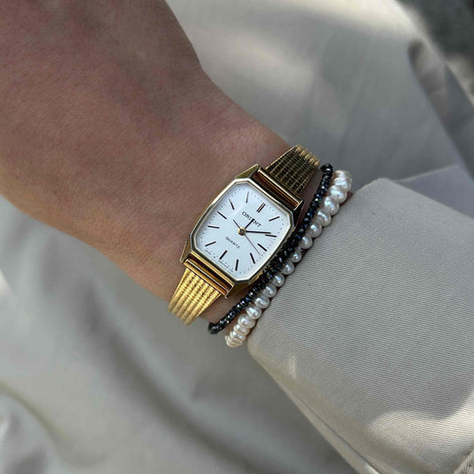 Orient Vintage Watch: 80s Cocktail Ladies Golden Rectangular Style